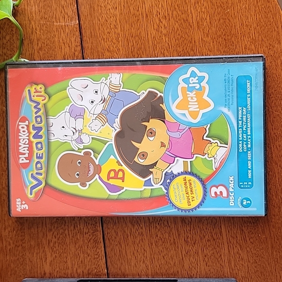 Playskool Video Now Jr Nick Jr DORA THE Explorer  Liitle Bill Max & Ruby - Picture 2 of 7